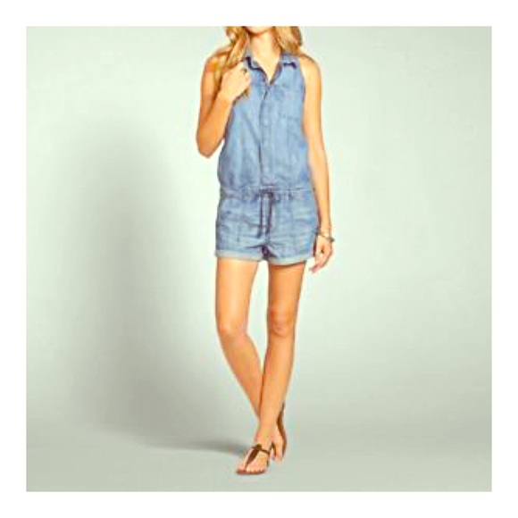 Abercrombie & Fitch Dresses & Skirts - 🔥Abercrombie Denim Romper🔥🔥